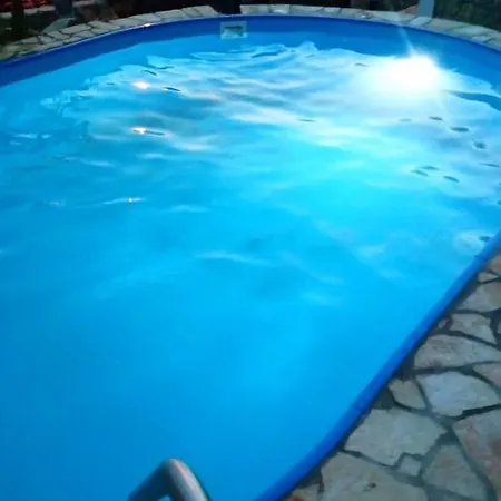 Kuca Za Odmor Paun Villa