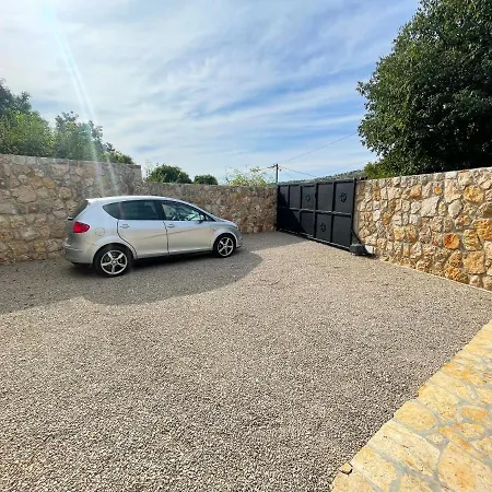 Kuca Za Odmor Paun Villa Bribir