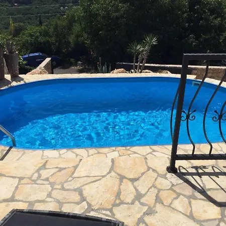 Vila Kuca Za Odmor Paun *