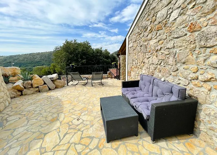 Villa Kuca Za Odmor Paun *