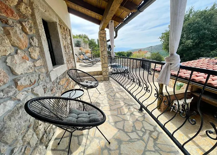 Villa Kuca Za Odmor Paun