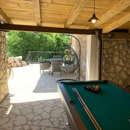 Kuca Za Odmor Paun Villa